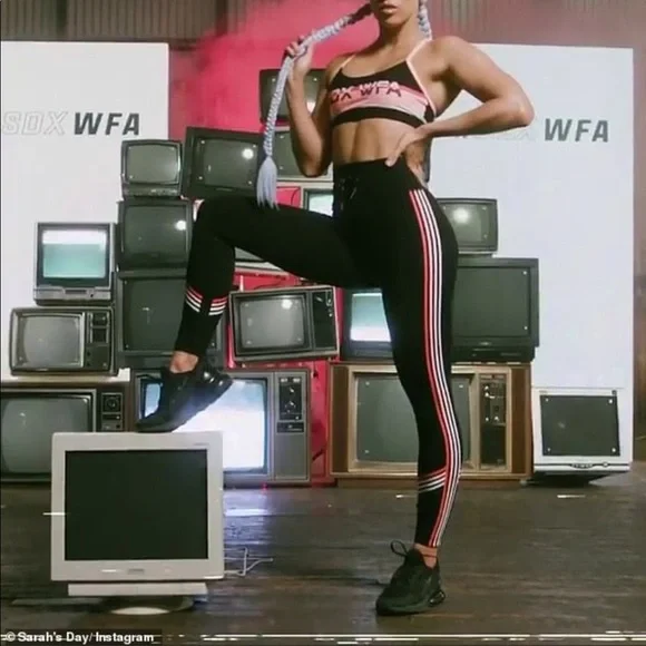 White Fox X Sarahs Day Rally Leggings - Picture 2 of 6